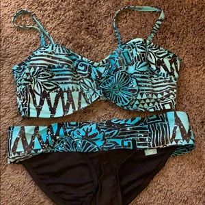 2 piece black and blue bikini